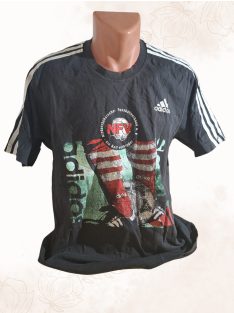   ADIDAS x NFV férfi sportpóló – Focis grafika, fekete alapon